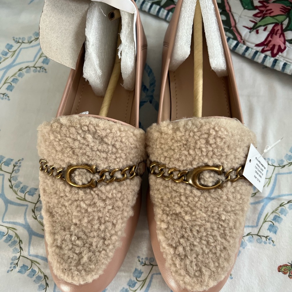 Coach Helena shearling loafer - Picture 3 of 6